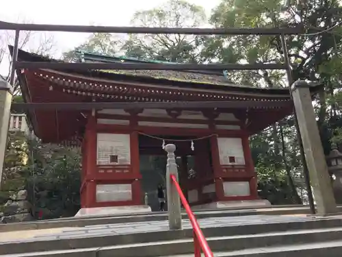 吉備津神社の山門