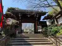 豊川稲荷東京別院の山門・神門