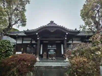円観寺の本殿・本堂