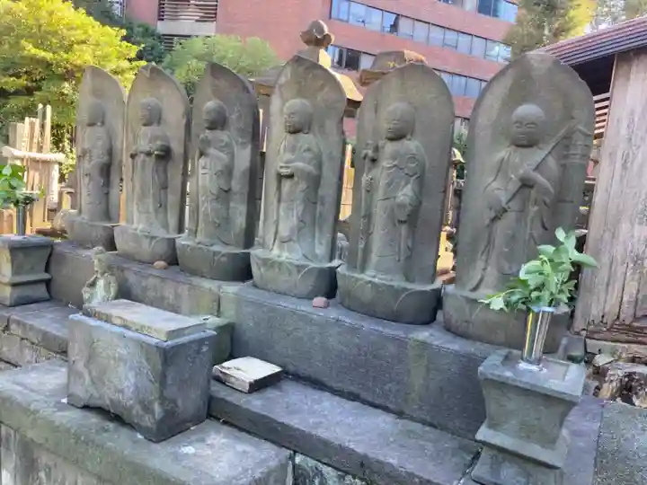 金地院の地蔵