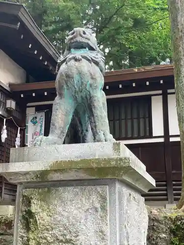 諏訪大社下社春宮(長野県)