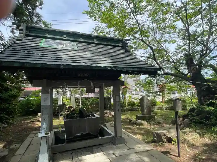 神炊館神社 ⁂奥州須賀川総鎮守⁂の{uncategorized: "未分類", other: "その他", undefined: "問題あり", building: "その他建物", grave: "お墓", sacred_gate: "鳥居", guardian: "狛犬", statue: "像", buddha: "仏像", history: "歴史", nature: "自然", garden: "庭園", animal: "動物", pagoda: "塔", temizu: "手水舎", mountain_gate: "山門・神門", sanctuary: "本殿・本堂", subordinate: "末社・摂社", art: "芸術", scenery: "景色", jizo: "地蔵", ema: "絵馬", goshuin: "御朱印", omikuji: "おみくじ", items: "授与品その他", amulet: "お守り", goshuincho: "御朱印帳", eats: "食事", festival: "お祭り", votive_dance: "神楽", shichigosan: "七五三参", wedding: "結婚式", experience: "体験その他", initially: "初詣", around: "周辺", anti_infection: "感染症対策"}