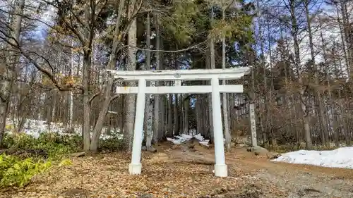 忠栄金刀比羅神社の鳥居