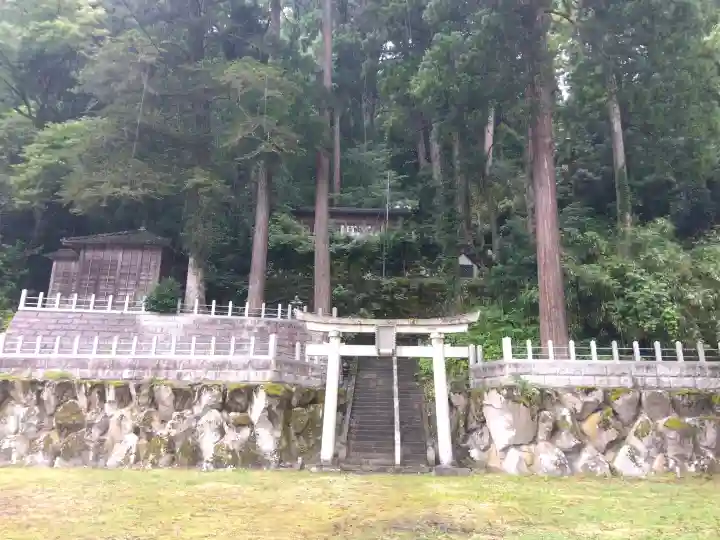 敷山神社(福井県)