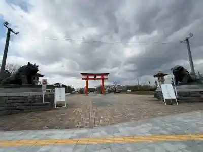 山形縣護國神社の{uncategorized: "未分類", other: "その他", undefined: "問題あり", building: "その他建物", grave: "お墓", sacred_gate: "鳥居", guardian: "狛犬", statue: "像", buddha: "仏像", history: "歴史", nature: "自然", garden: "庭園", animal: "動物", pagoda: "塔", temizu: "手水舎", mountain_gate: "山門・神門", sanctuary: "本殿・本堂", subordinate: "末社・摂社", art: "芸術", scenery: "景色", jizo: "地蔵", ema: "絵馬", goshuin: "御朱印", omikuji: "おみくじ", items: "授与品その他", amulet: "お守り", goshuincho: "御朱印帳", eats: "食事", festival: "お祭り", votive_dance: "神楽", shichigosan: "七五三参", wedding: "結婚式", experience: "体験その他", initially: "初詣", around: "周辺", anti_infection: "感染症対策"}