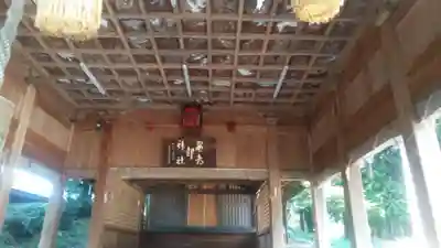 亀都起社の本殿・本堂