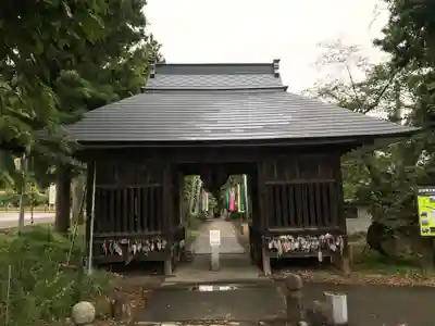 恵隆寺(立木千手観音)の山門・神門
