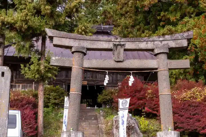 菱野健功神社(長野県)