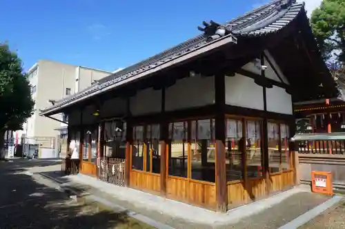 率川神社（大神神社摂社）の本殿