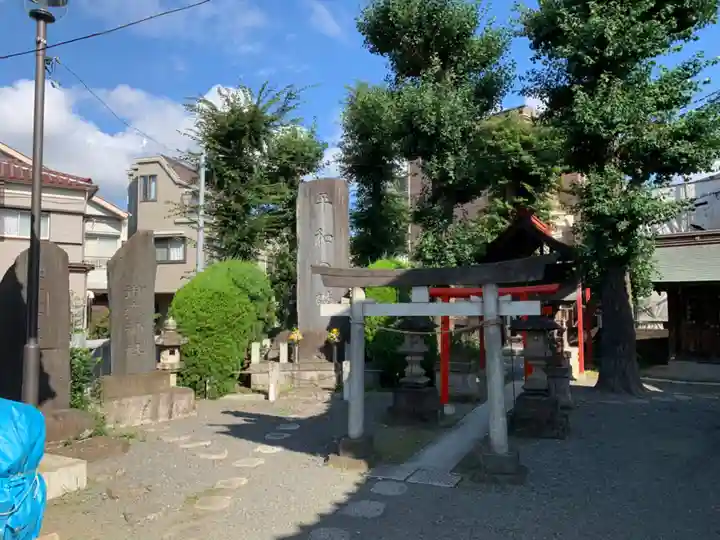 大戸神社の末社・摂社