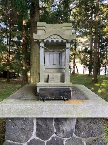 冨士御室浅間神社の末社・摂社