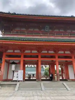平安神宮の山門・神門