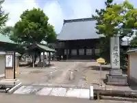 超勝寺(東超勝寺)の{uncategorized: "未分類", other: "その他", undefined: "問題あり", building: "その他建物", grave: "お墓", sacred_gate: "鳥居", guardian: "狛犬", statue: "像", buddha: "仏像", history: "歴史", nature: "自然", garden: "庭園", animal: "動物", pagoda: "塔", temizu: "手水舎", mountain_gate: "山門・神門", sanctuary: "本殿・本堂", subordinate: "末社・摂社", art: "芸術", scenery: "景色", jizo: "地蔵", ema: "絵馬", goshuin: "御朱印", omikuji: "おみくじ", items: "授与品その他", amulet: "お守り", goshuincho: "御朱印帳", eats: "食事", festival: "お祭り", votive_dance: "神楽", shichigosan: "七五三参", wedding: "結婚式", experience: "体験その他", initially: "初詣", around: "周辺", anti_infection: "感染症対策"}