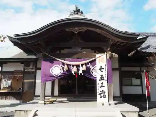 津嶋神社の本殿