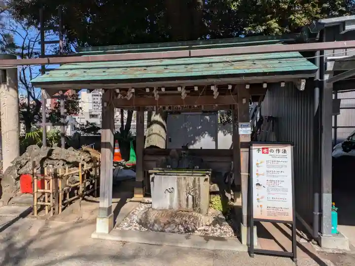 須賀神社の手水舎