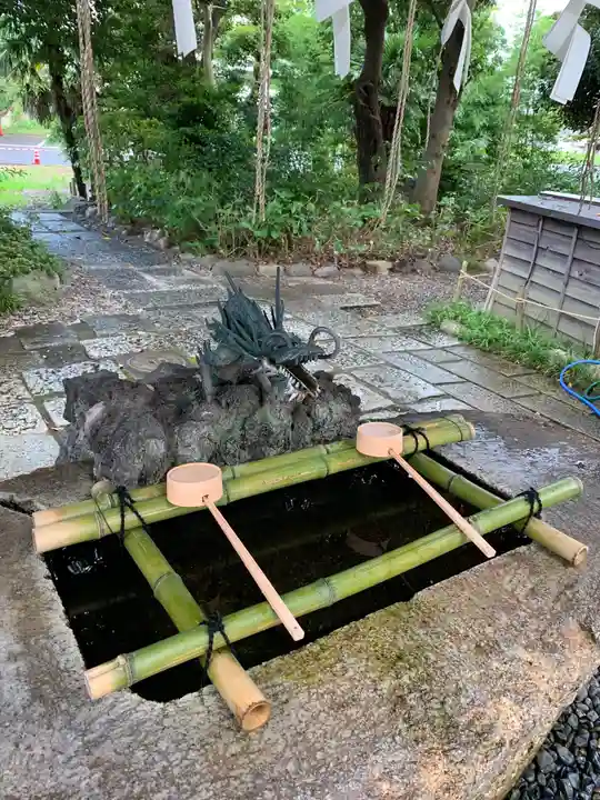 菊田神社の手水舎