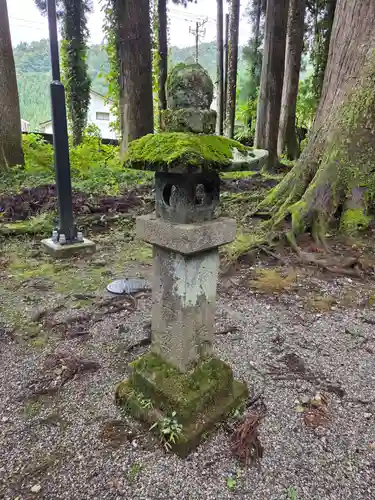 雄山神社中宮祈願殿(富山県)