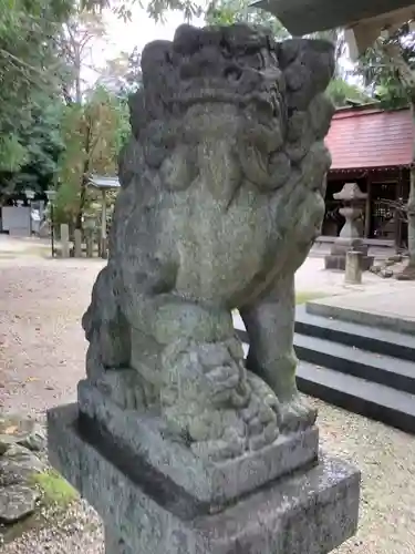 坂下神社の狛犬