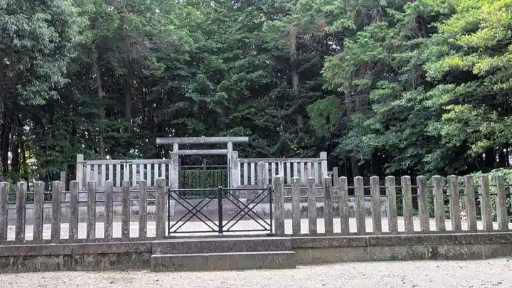 孝元天皇陵(劔池嶋上陵)(奈良県)