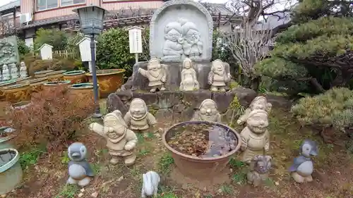 長善寺の像