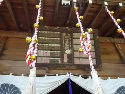 比々多神社の本殿・本堂