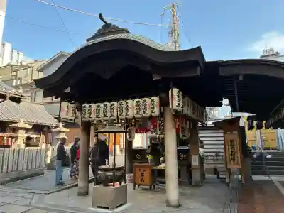 法善寺の{uncategorized: "未分類", other: "その他", undefined: "問題あり", building: "その他建物", grave: "お墓", sacred_gate: "鳥居", guardian: "狛犬", statue: "像", buddha: "仏像", history: "歴史", nature: "自然", garden: "庭園", animal: "動物", pagoda: "塔", temizu: "手水舎", mountain_gate: "山門・神門", sanctuary: "本殿・本堂", subordinate: "末社・摂社", art: "芸術", scenery: "景色", jizo: "地蔵", ema: "絵馬", goshuin: "御朱印", omikuji: "おみくじ", items: "授与品その他", amulet: "お守り", goshuincho: "御朱印帳", eats: "食事", festival: "お祭り", votive_dance: "神楽", shichigosan: "七五三参", wedding: "結婚式", experience: "体験その他", initially: "初詣", around: "周辺", anti_infection: "感染症対策"}