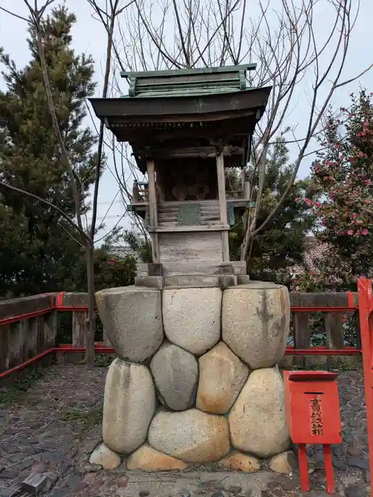 金丸稲荷大明神(岐阜県)