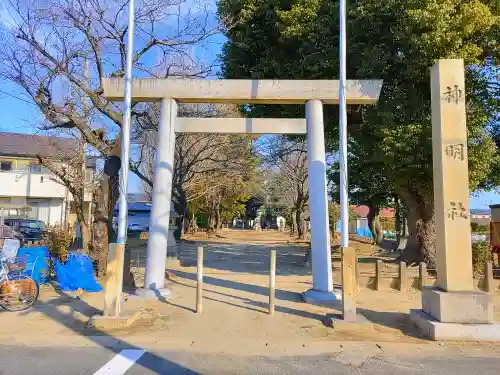 神明社（牛野通）の鳥居