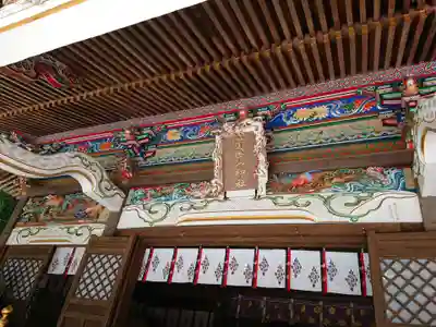 宝登山神社の芸術