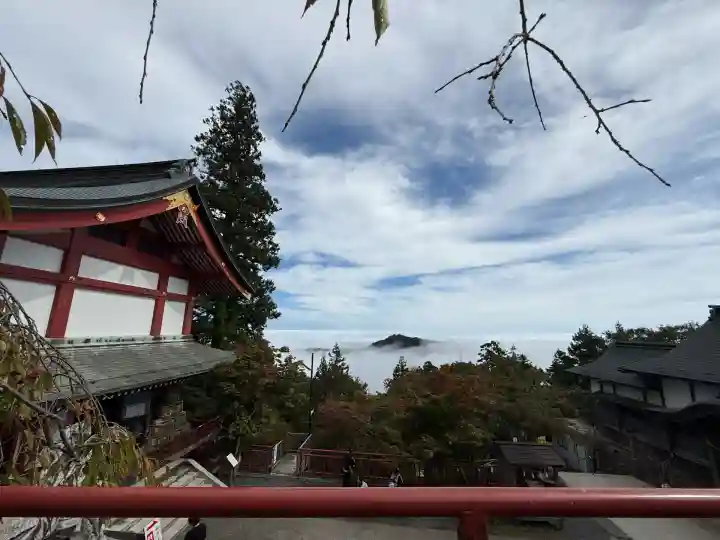 武蔵御嶽神社(東京都)