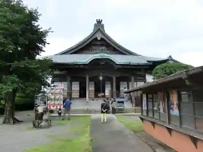 長寿寺の本殿・本堂