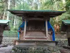 神明神社の本殿