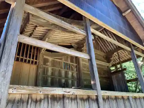 八幡神社の本殿・本堂