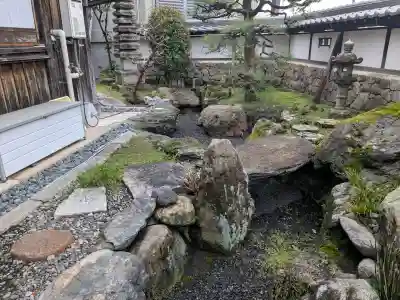 養老寿庵の{uncategorized: "未分類", other: "その他", undefined: "問題あり", building: "その他建物", grave: "お墓", sacred_gate: "鳥居", guardian: "狛犬", statue: "像", buddha: "仏像", history: "歴史", nature: "自然", garden: "庭園", animal: "動物", pagoda: "塔", temizu: "手水舎", mountain_gate: "山門・神門", sanctuary: "本殿・本堂", subordinate: "末社・摂社", art: "芸術", scenery: "景色", jizo: "地蔵", ema: "絵馬", goshuin: "御朱印", omikuji: "おみくじ", items: "授与品その他", amulet: "お守り", goshuincho: "御朱印帳", eats: "食事", festival: "お祭り", votive_dance: "神楽", shichigosan: "七五三参", wedding: "結婚式", experience: "体験その他", initially: "初詣", around: "周辺", anti_infection: "感染症対策"}