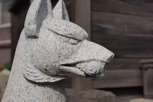 小烏神社の狛犬