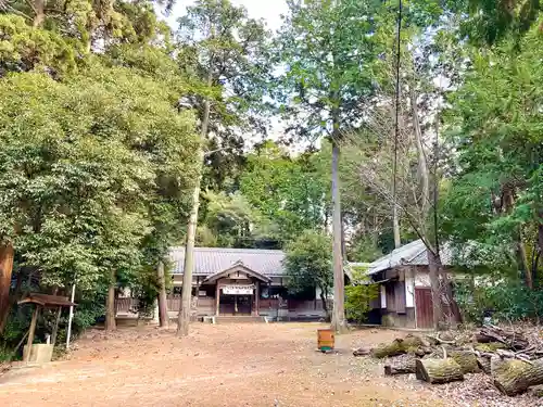 友生神社の建物その他