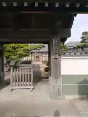 成就院大善寺の山門