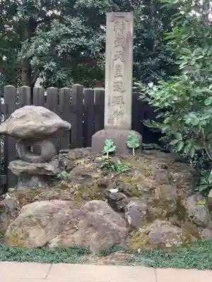 穴八幡宮のその他建物