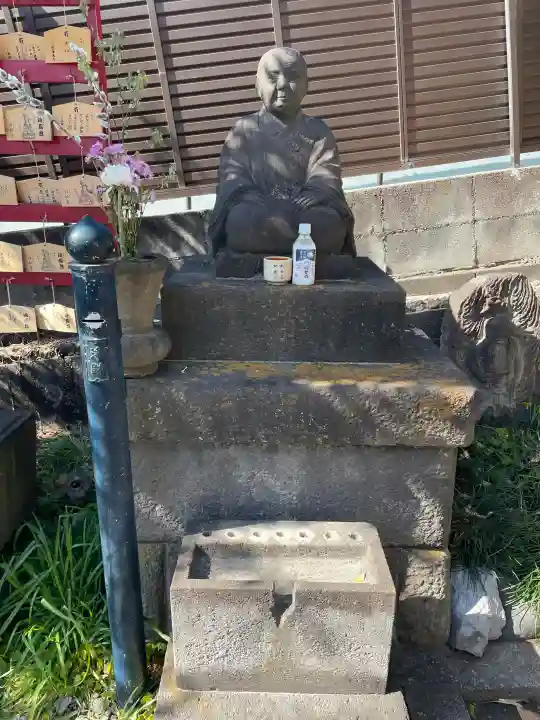 日輪寺の{uncategorized: "未分類", other: "その他", undefined: "問題あり", building: "その他建物", grave: "お墓", sacred_gate: "鳥居", guardian: "狛犬", statue: "像", buddha: "仏像", history: "歴史", nature: "自然", garden: "庭園", animal: "動物", pagoda: "塔", temizu: "手水舎", mountain_gate: "山門・神門", sanctuary: "本殿・本堂", subordinate: "末社・摂社", art: "芸術", scenery: "景色", jizo: "地蔵", ema: "絵馬", goshuin: "御朱印", omikuji: "おみくじ", items: "授与品その他", amulet: "お守り", goshuincho: "御朱印帳", eats: "食事", festival: "お祭り", votive_dance: "神楽", shichigosan: "七五三参", wedding: "結婚式", experience: "体験その他", initially: "初詣", around: "周辺", anti_infection: "感染症対策"}