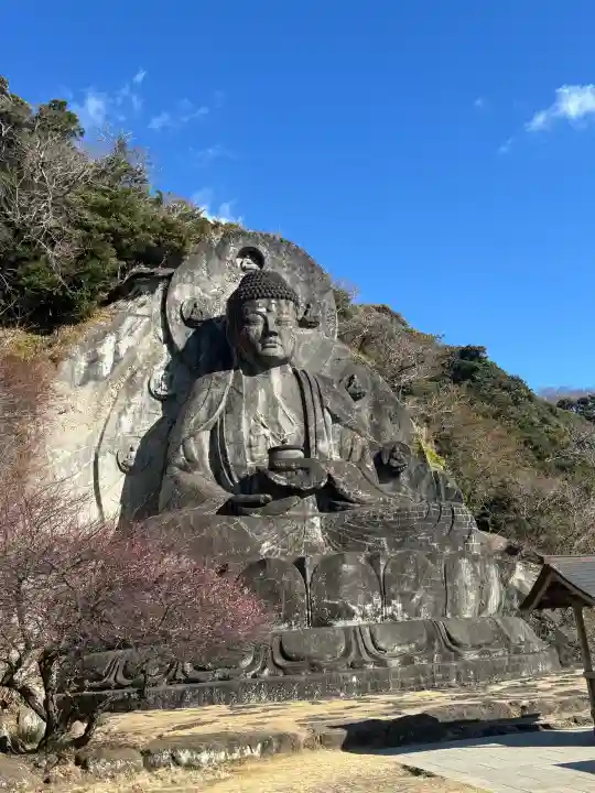日本寺の{uncategorized: "未分類", other: "その他", undefined: "問題あり", building: "その他建物", grave: "お墓", sacred_gate: "鳥居", guardian: "狛犬", statue: "像", buddha: "仏像", history: "歴史", nature: "自然", garden: "庭園", animal: "動物", pagoda: "塔", temizu: "手水舎", mountain_gate: "山門・神門", sanctuary: "本殿・本堂", subordinate: "末社・摂社", art: "芸術", scenery: "景色", jizo: "地蔵", ema: "絵馬", goshuin: "御朱印", omikuji: "おみくじ", items: "授与品その他", amulet: "お守り", goshuincho: "御朱印帳", eats: "食事", festival: "お祭り", votive_dance: "神楽", shichigosan: "七五三参", wedding: "結婚式", experience: "体験その他", initially: "初詣", around: "周辺", anti_infection: "感染症対策"}