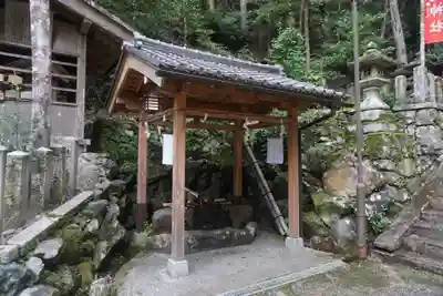 崇道神社の手水舎