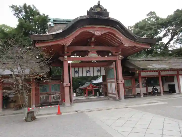 石清水八幡宮の山門・神門