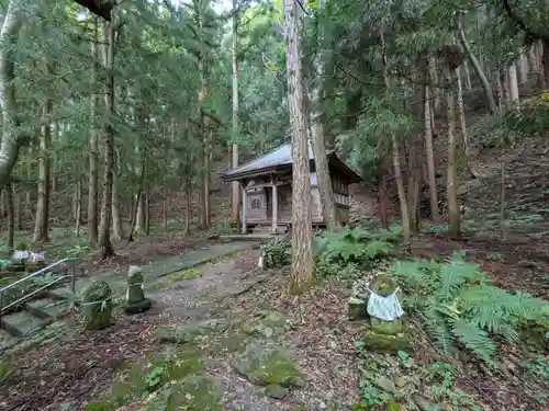 迦葉山龍華院弥勒護国禅寺（弥勒寺）奥の院の建物その他