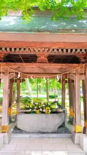 彌彦神社　(伊夜日子神社)の手水舎