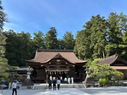 小國神社の{uncategorized: "未分類", other: "その他", undefined: "問題あり", building: "その他建物", grave: "お墓", sacred_gate: "鳥居", guardian: "狛犬", statue: "像", buddha: "仏像", history: "歴史", nature: "自然", garden: "庭園", animal: "動物", pagoda: "塔", temizu: "手水舎", mountain_gate: "山門・神門", sanctuary: "本殿・本堂", subordinate: "末社・摂社", art: "芸術", scenery: "景色", jizo: "地蔵", ema: "絵馬", goshuin: "御朱印", omikuji: "おみくじ", items: "授与品その他", amulet: "お守り", goshuincho: "御朱印帳", eats: "食事", festival: "お祭り", votive_dance: "神楽", shichigosan: "七五三参", wedding: "結婚式", experience: "体験その他", initially: "初詣", around: "周辺", anti_infection: "感染症対策"}