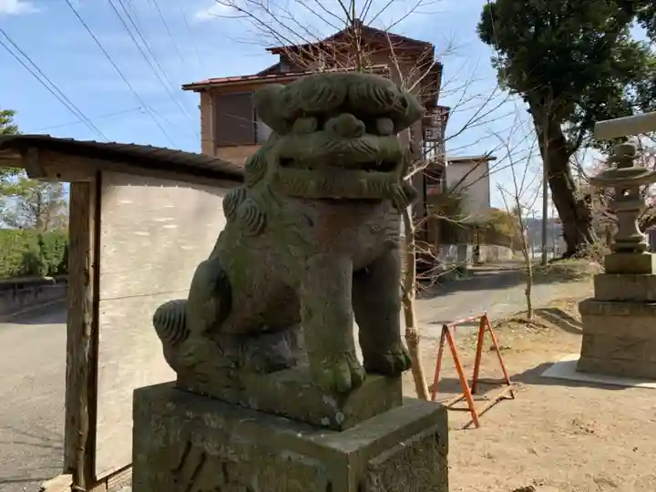 山神社の狛犬