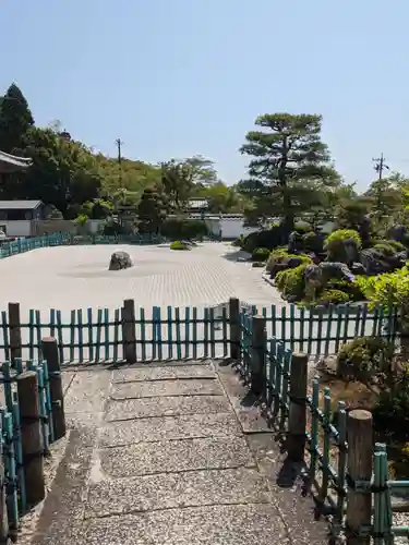 大智山　愚溪寺の庭園