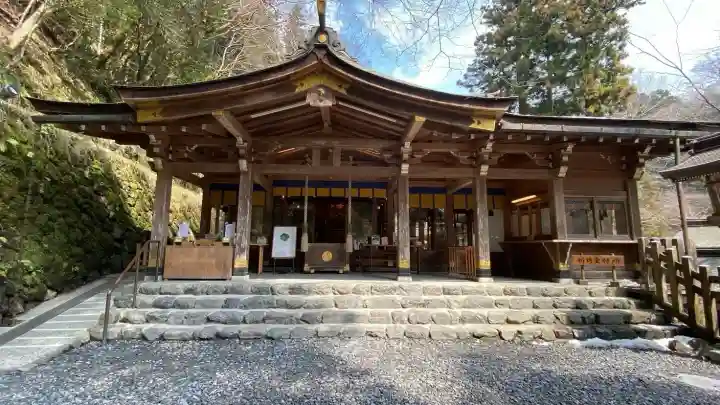 貴船神社の{uncategorized: "未分類", other: "その他", undefined: "問題あり", building: "その他建物", grave: "お墓", sacred_gate: "鳥居", guardian: "狛犬", statue: "像", buddha: "仏像", history: "歴史", nature: "自然", garden: "庭園", animal: "動物", pagoda: "塔", temizu: "手水舎", mountain_gate: "山門・神門", sanctuary: "本殿・本堂", subordinate: "末社・摂社", art: "芸術", scenery: "景色", jizo: "地蔵", ema: "絵馬", goshuin: "御朱印", omikuji: "おみくじ", items: "授与品その他", amulet: "お守り", goshuincho: "御朱印帳", eats: "食事", festival: "お祭り", votive_dance: "神楽", shichigosan: "七五三参", wedding: "結婚式", experience: "体験その他", initially: "初詣", around: "周辺", anti_infection: "感染症対策"}