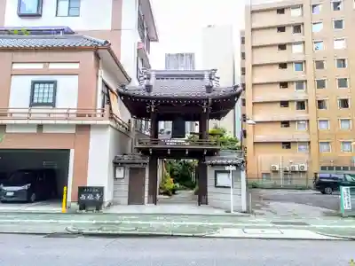 西祐寺の山門・神門