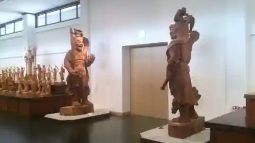 上原仏教美術館の像